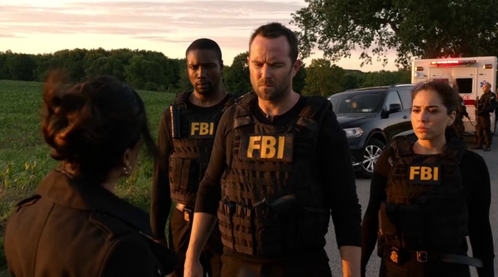 blindspot_2x01_3
