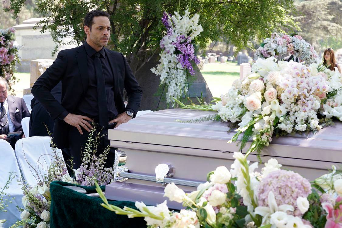 notorious_1x02_1