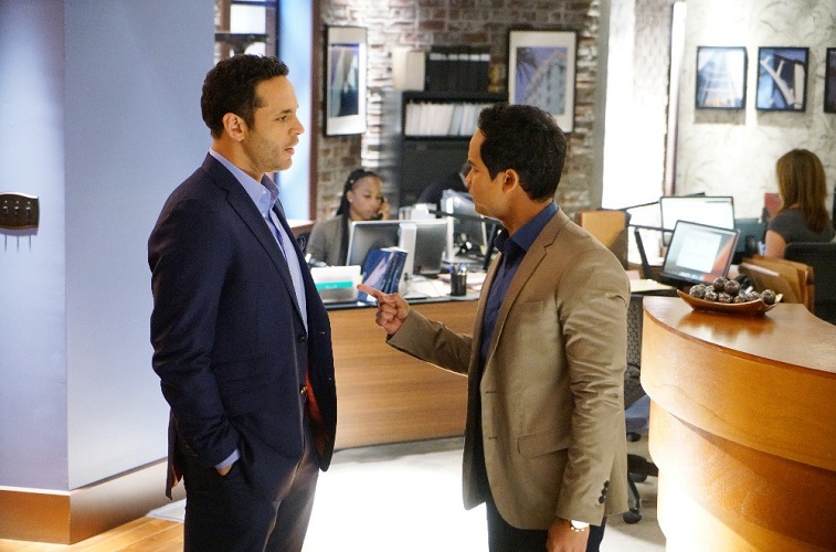 notorious_1x04_1