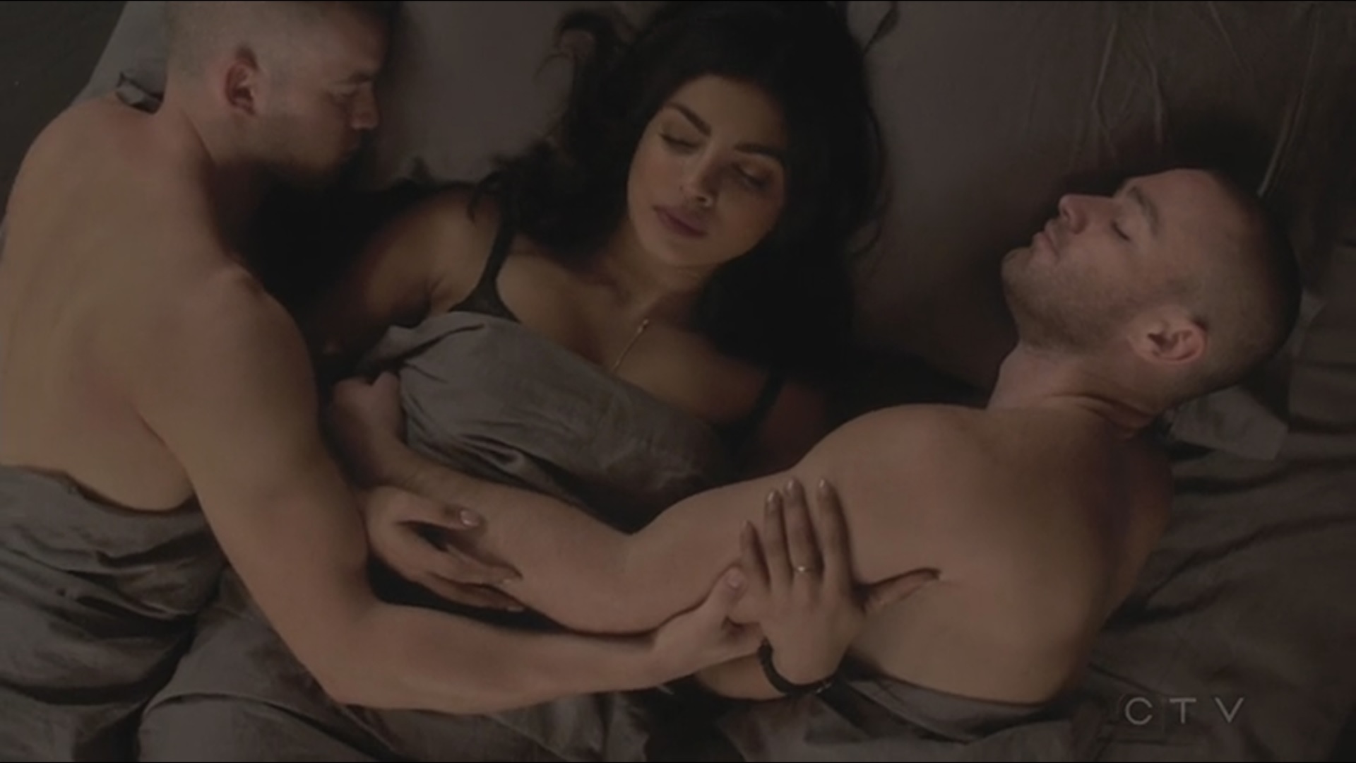 quantico_2x05_1