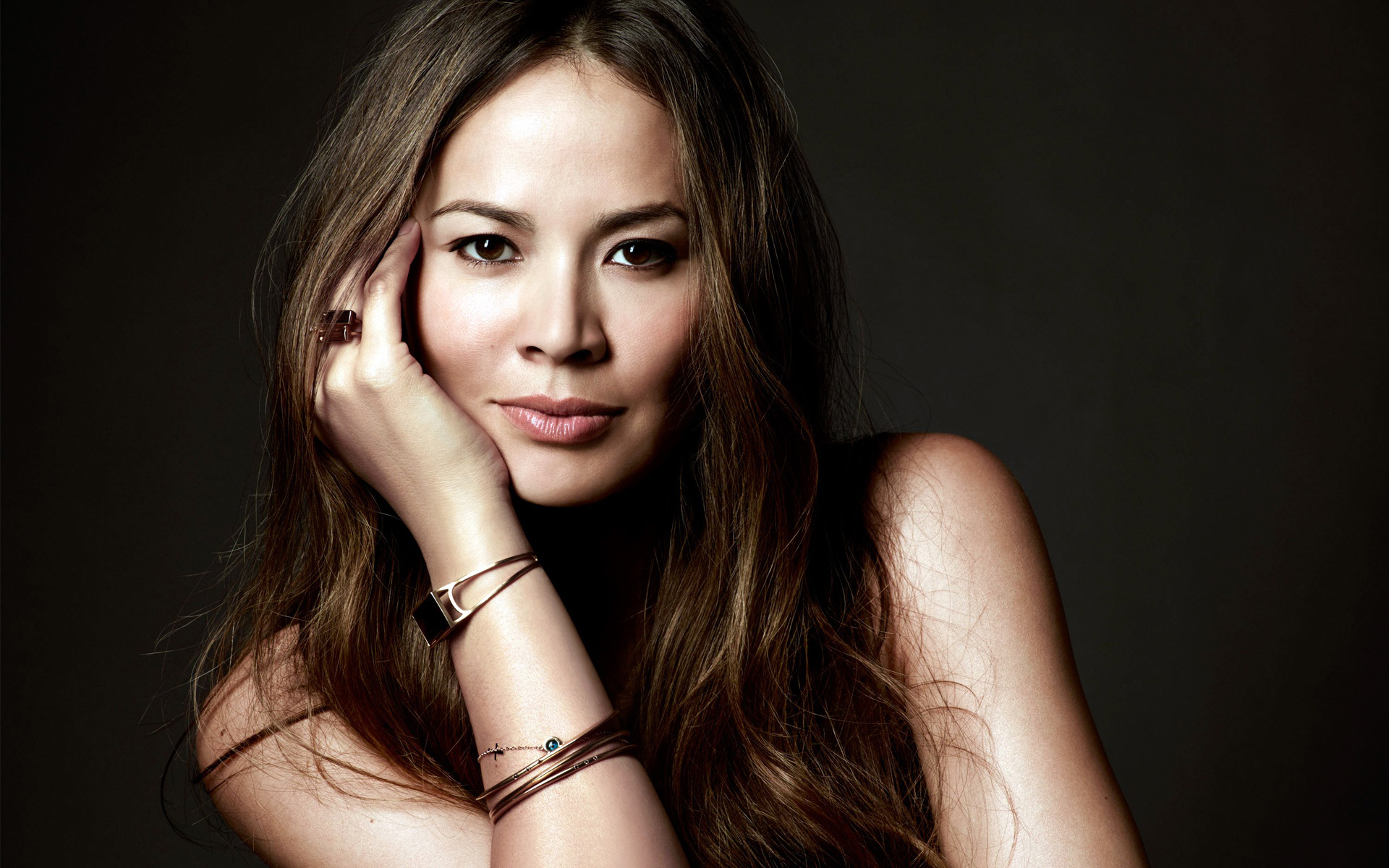 Moon Bloodgood, de la ‘Falling Skies’ la ‘Code Black’