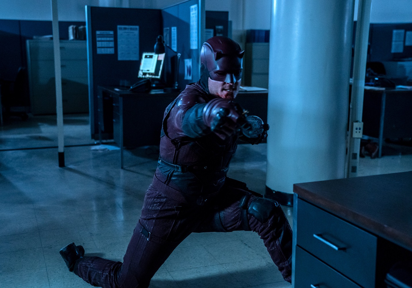Marvel’s Daredevil – Sezonul 3 / Promo-uri / Poze Promotionale / Postere (Updated)