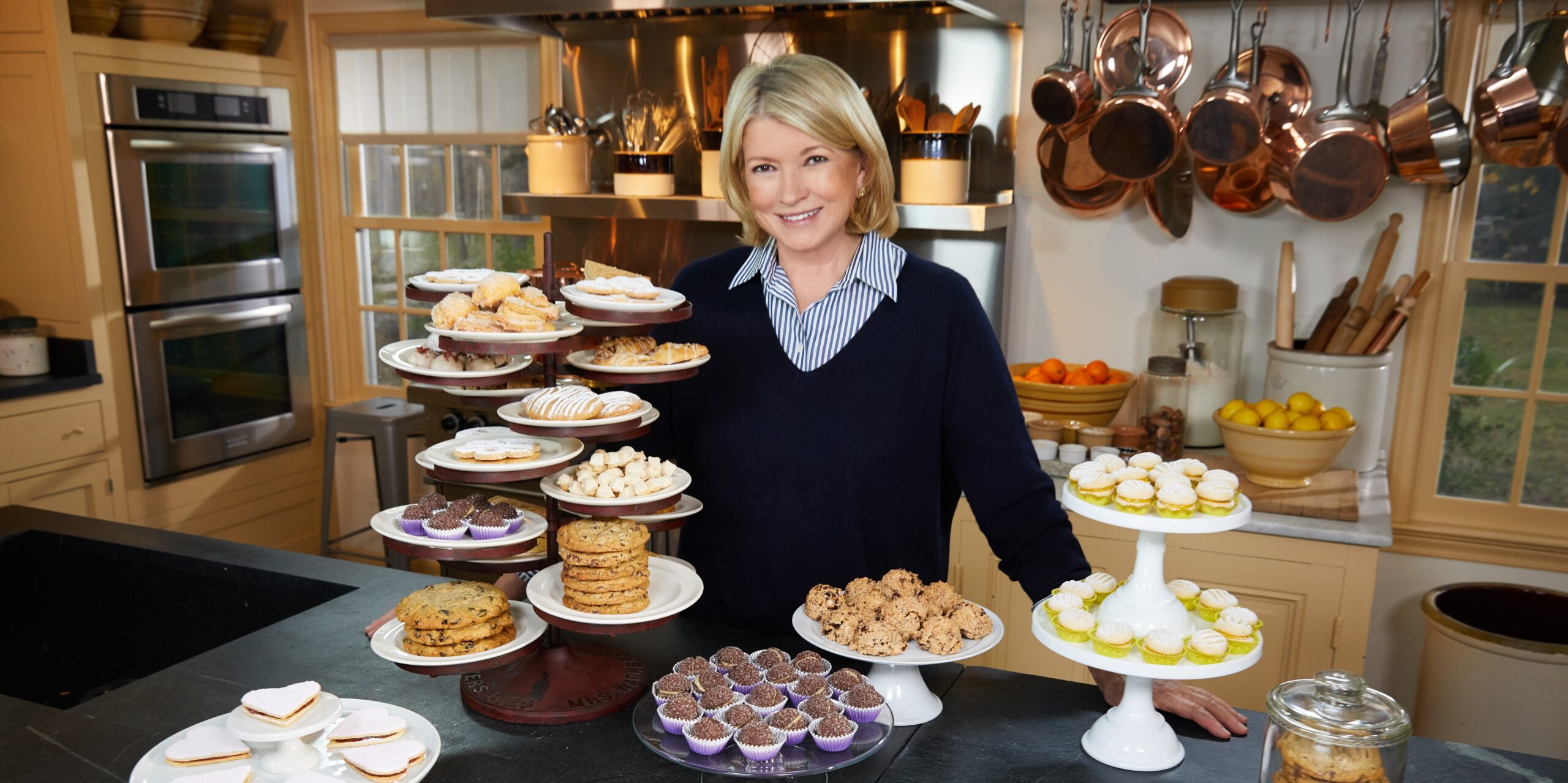 Prăjiturile de casă ale diferitelor popoare, în noul sezon „Martha Bakes”, pe  TV Paprika