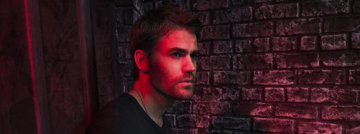 Paul Wesley, Tell Me a Story și un sezon… regal