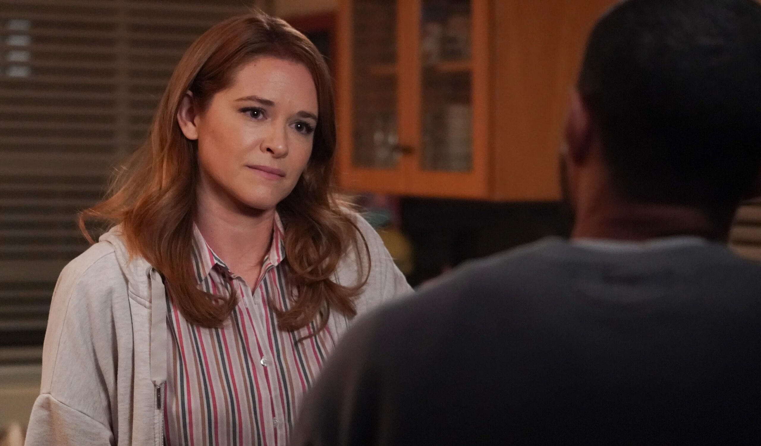 [CRONICĂ] Grey’s Anatomy – 17×14 “Look Up Child”